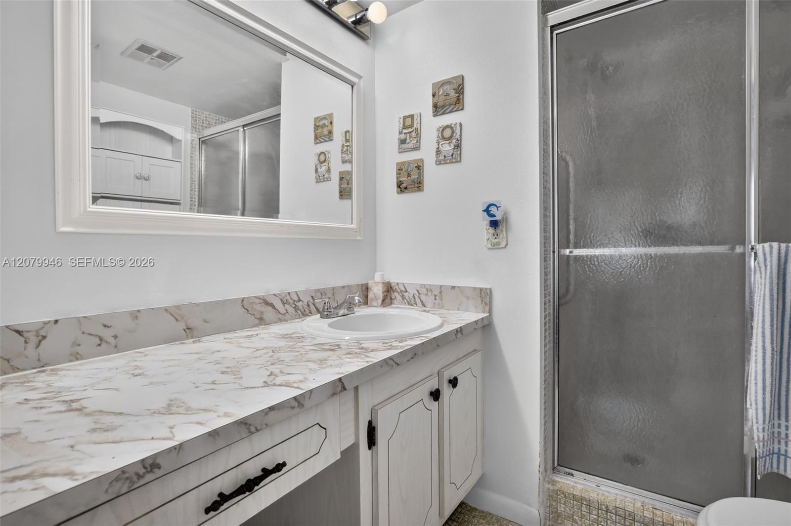 9261 Sunrise Lakes Boulevard 203 Property Photo 20