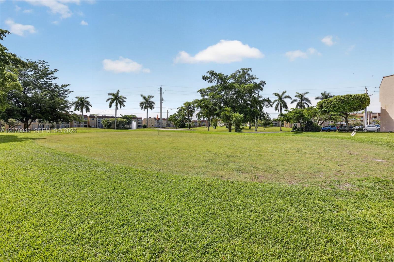 9261 Sunrise Lakes Boulevard 203 Property Photo 30