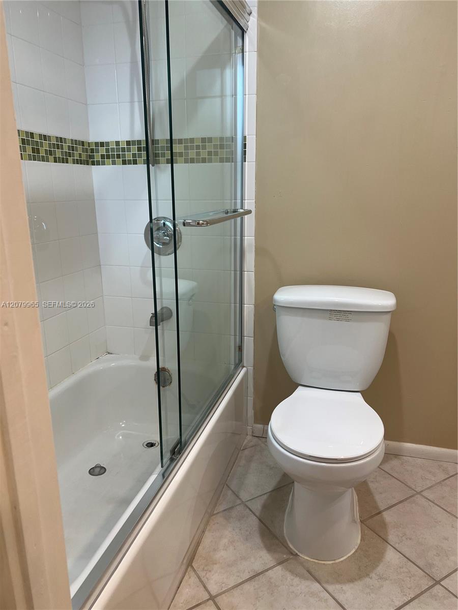 225 Se 16th Avenue 5 Property Photo 12