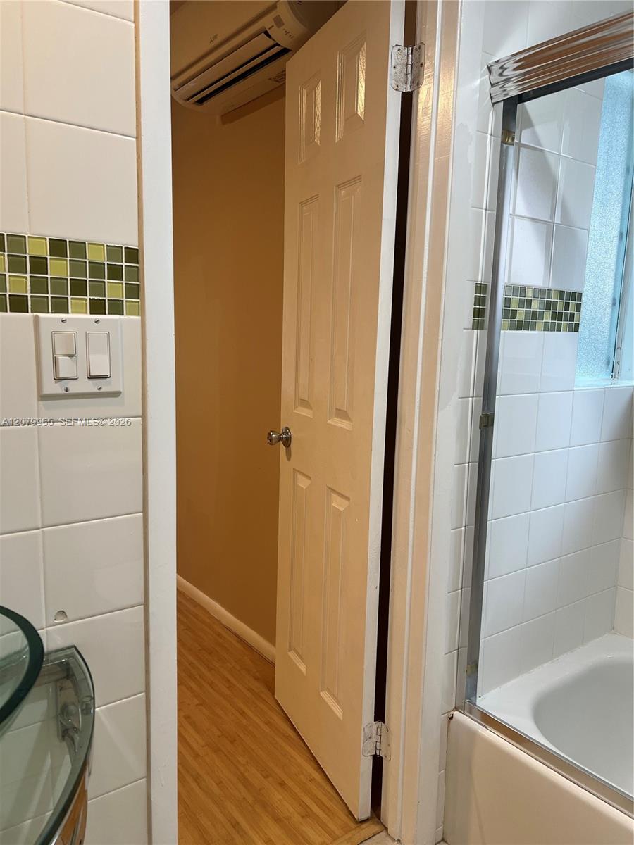 225 Se 16th Avenue 5 Property Photo 15