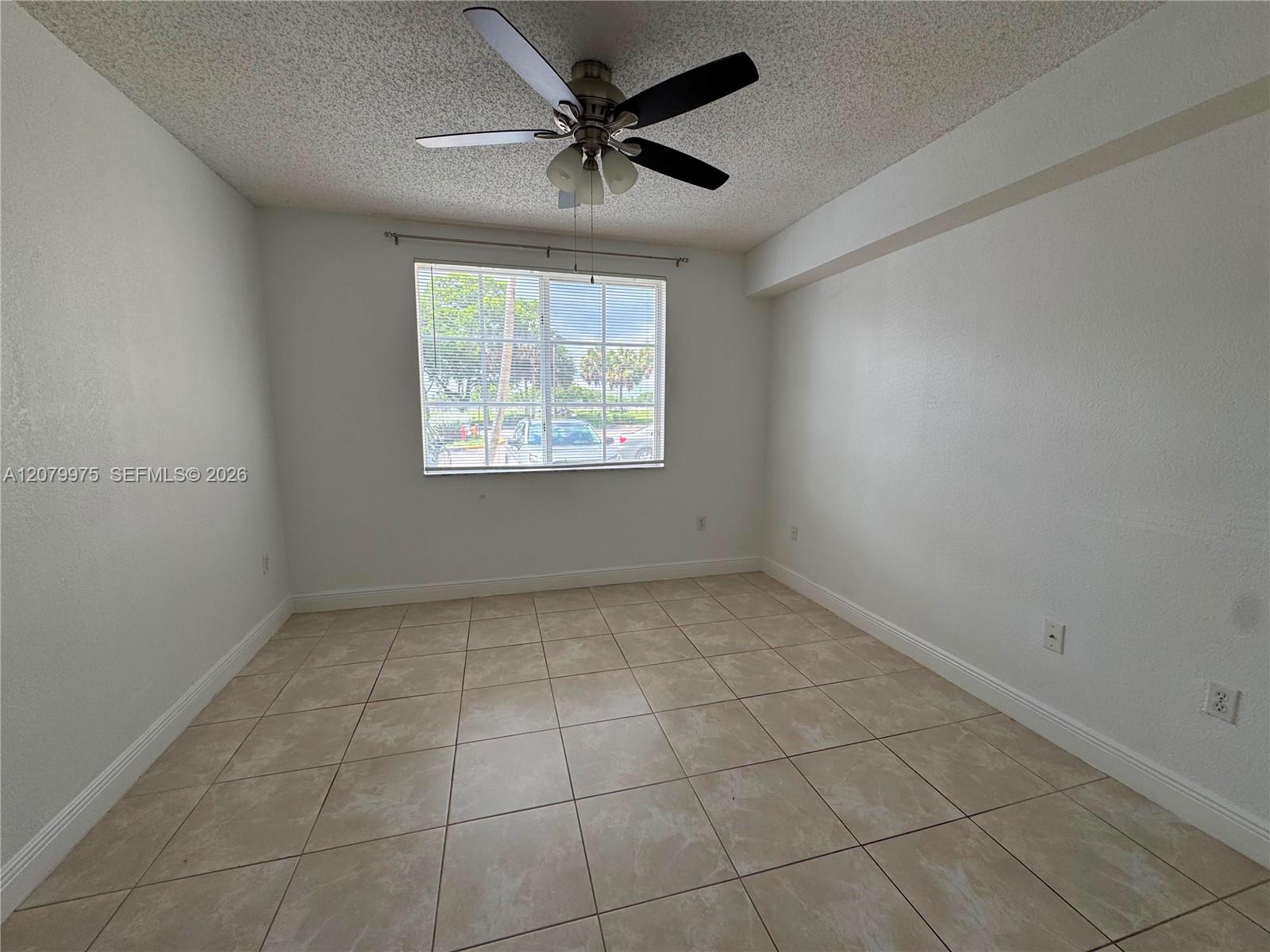 7920 N Nob Hill Road 103 Property Photo 5