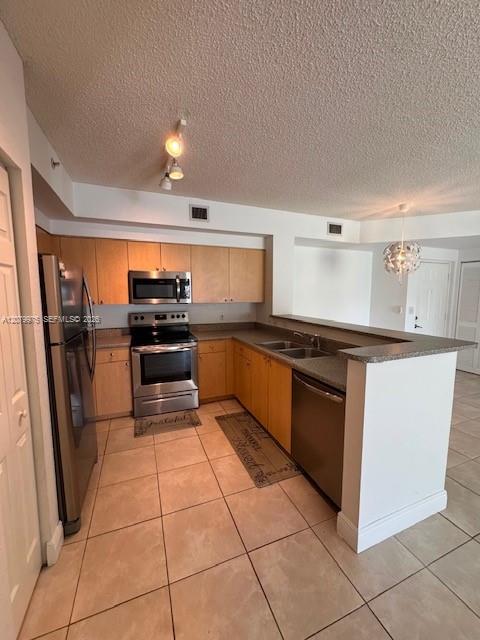 7920 N Nob Hill Road 103 Property Photo 11