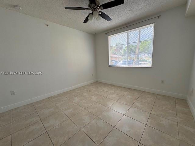 7920 N Nob Hill Road 103 Property Photo 12