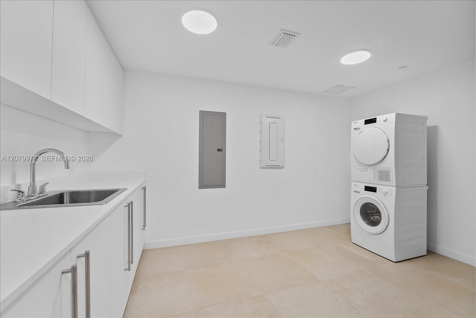 1135 103 Street 403 Property Photo 25