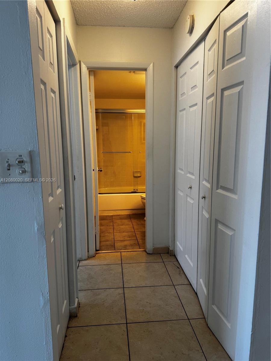 A12080020 Property Photo 10