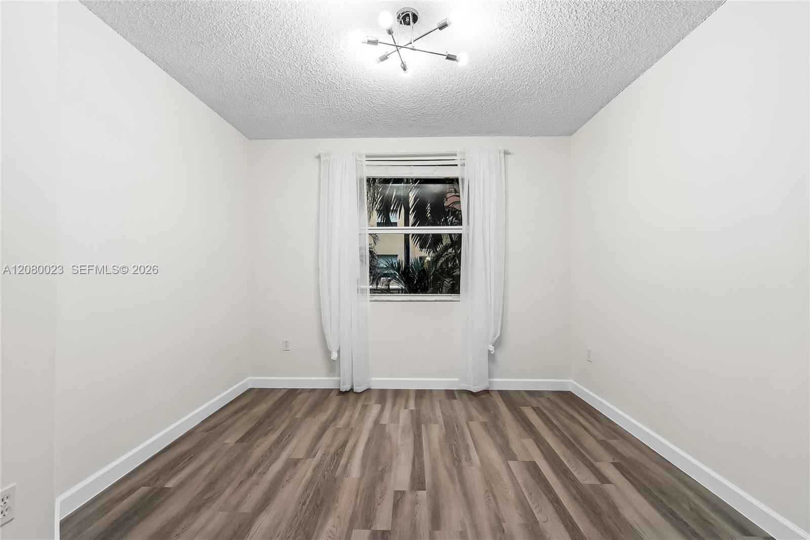 17150 N Bay Road 2301 Property Photo 18
