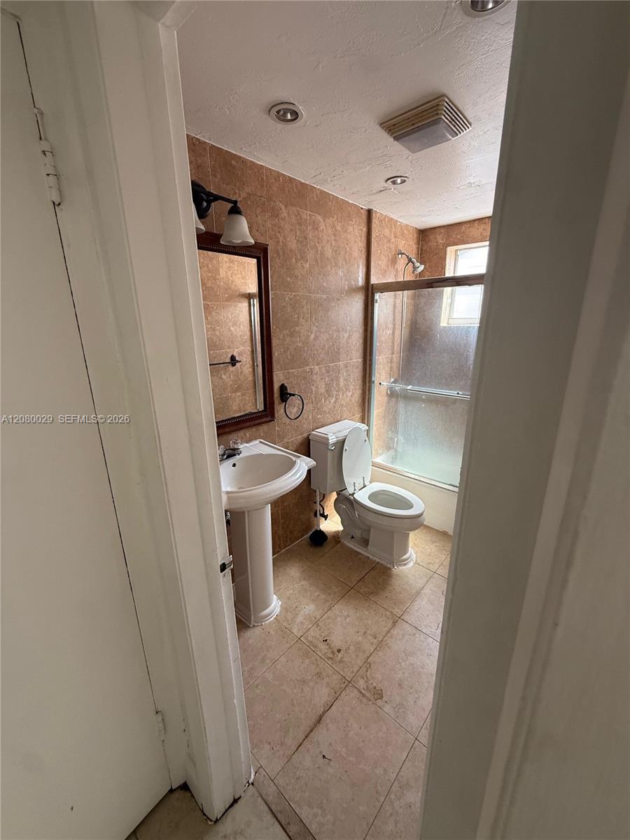 824 82nd Street 1 Property Photo 6