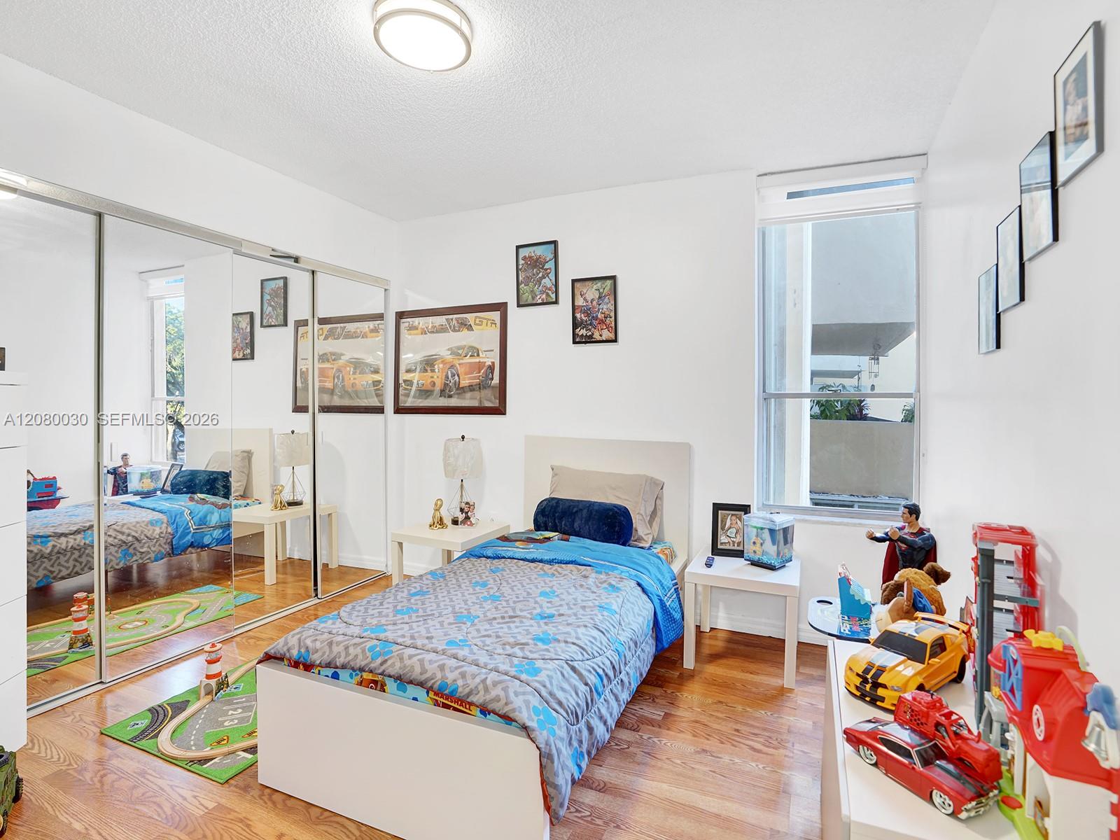 A12080030 Property Photo 9