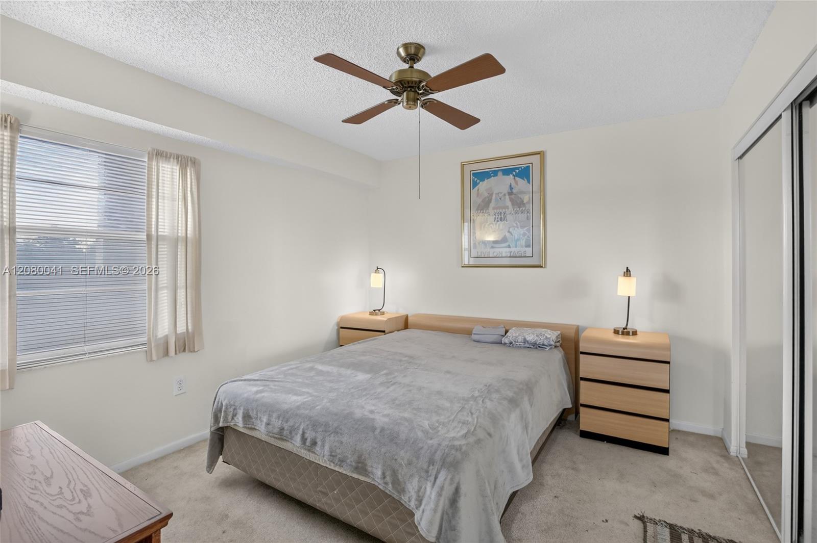 A12080041 Property Photo 21