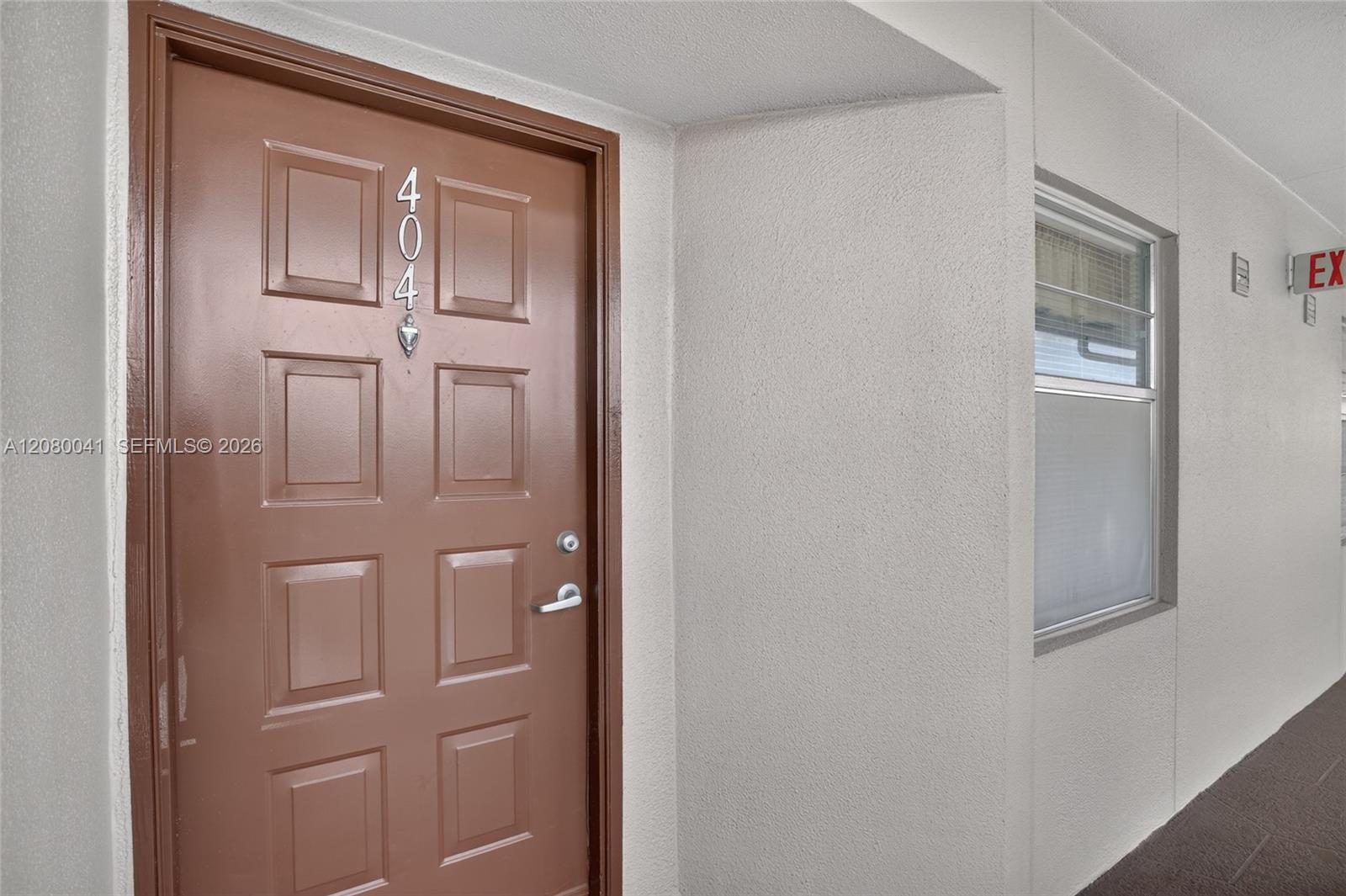 A12080041 Property Photo 25