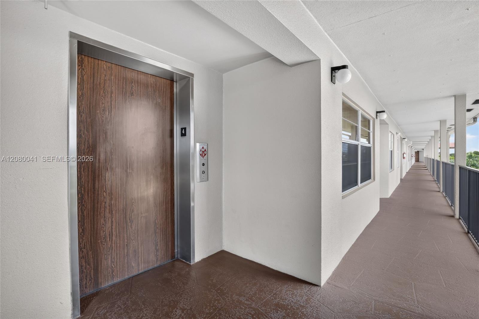 A12080041 Property Photo 26