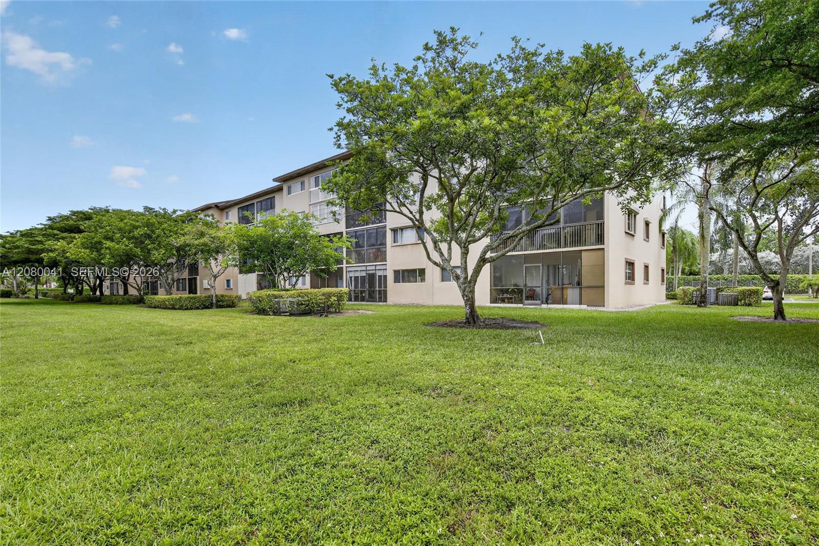 A12080041 Property Photo 27