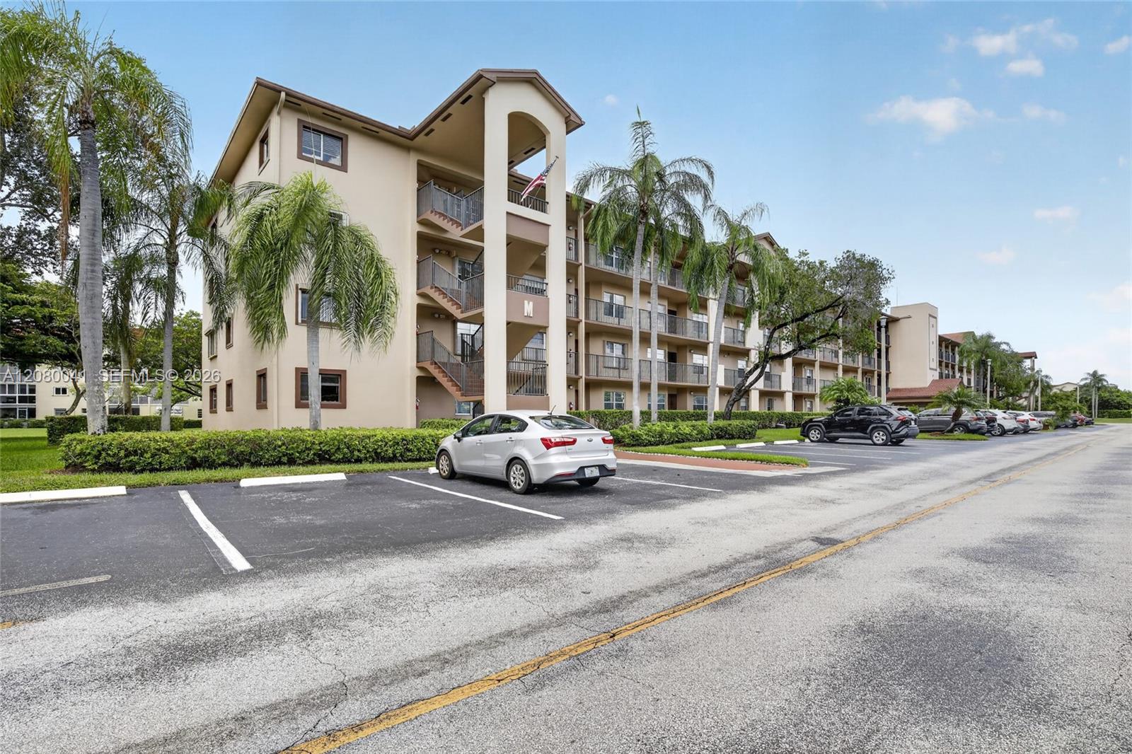 A12080041 Property Photo 29