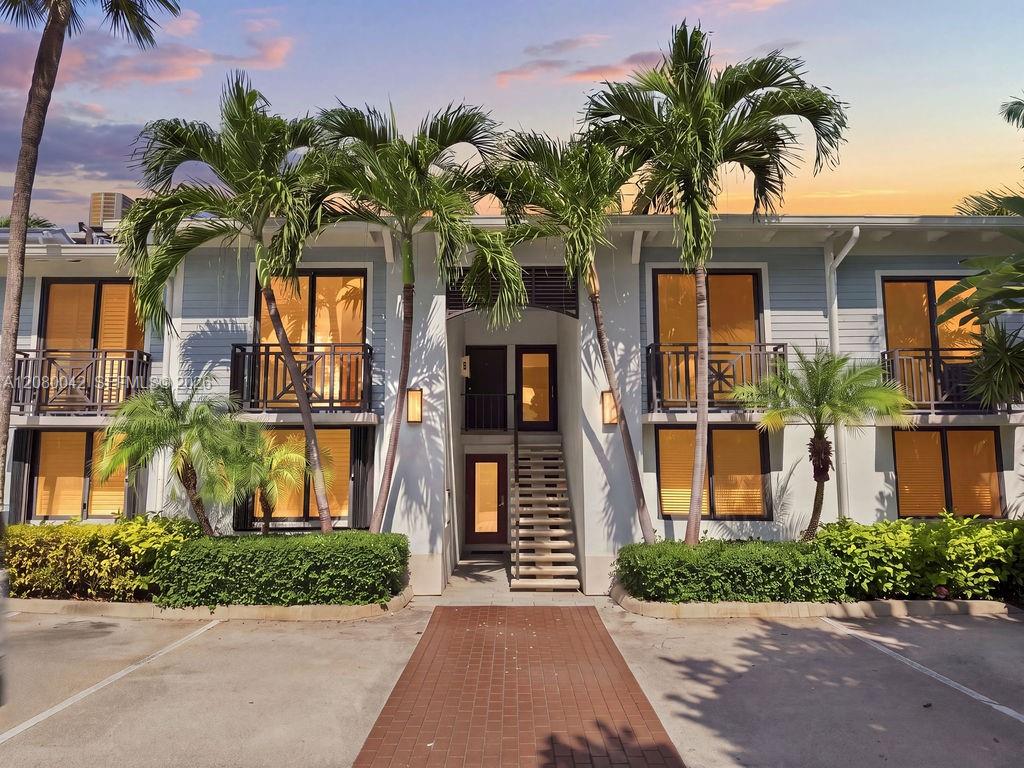 1565 S Ocean Lane 176 Property Photo 1