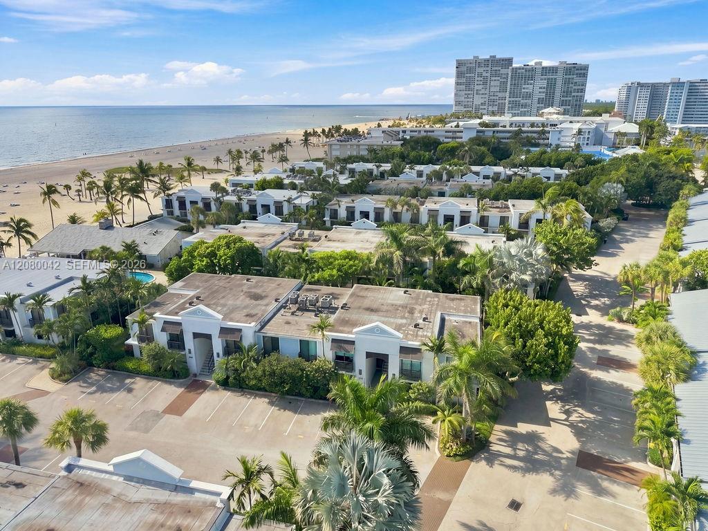 1565 S Ocean Lane 176 Property Photo 4