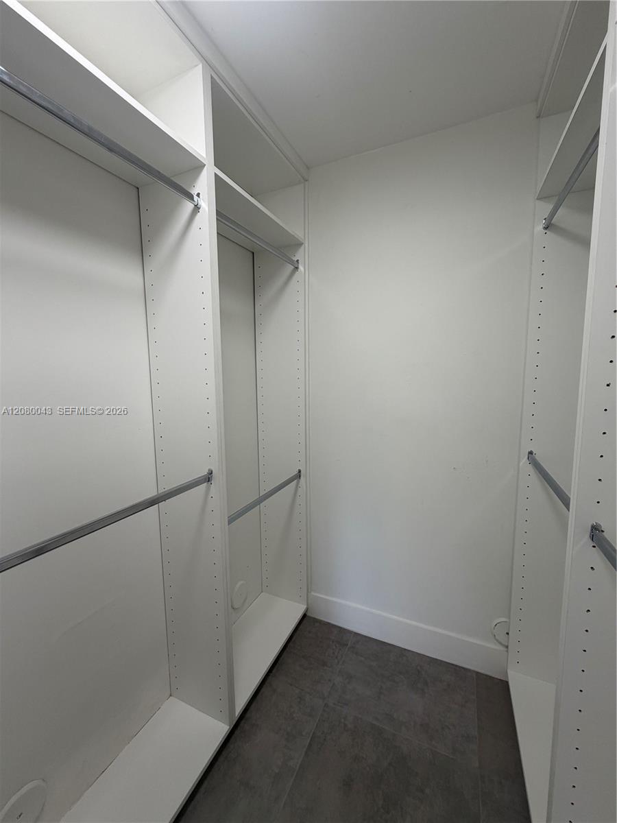 15535 N Miami Lakeway N 107 Property Photo 23