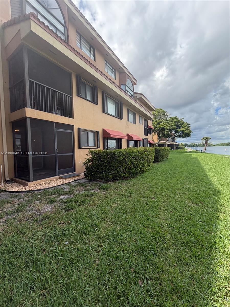 15535 N Miami Lakeway N 107 Property Photo 30