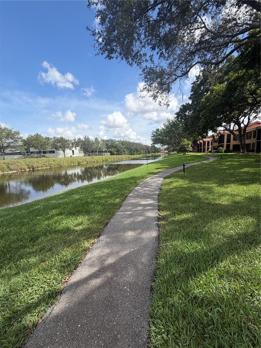 15535 N Miami Lakeway N 107 Property Photo 31