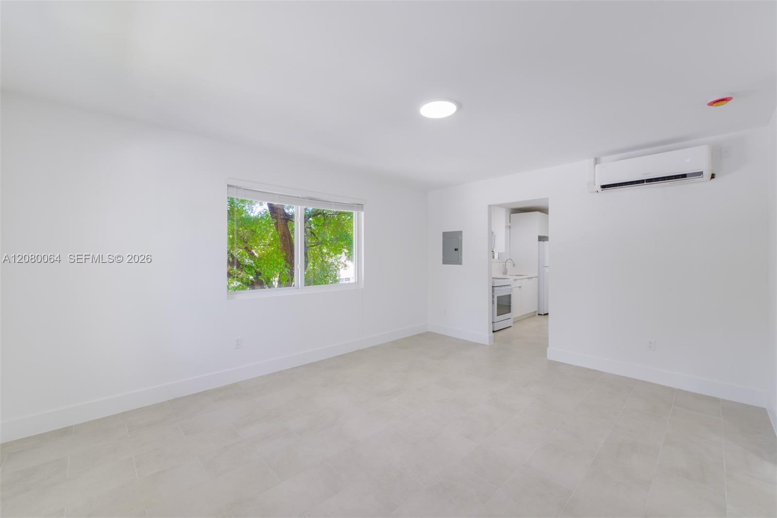 505 SW 7th Court 5 Property Photo 1