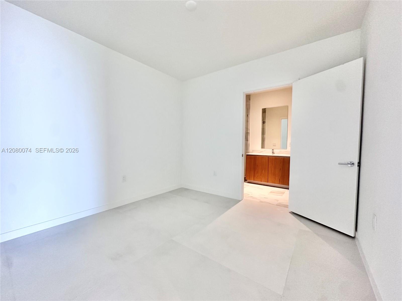 1400 Biscayne Boulevard 409 Property Photo 5