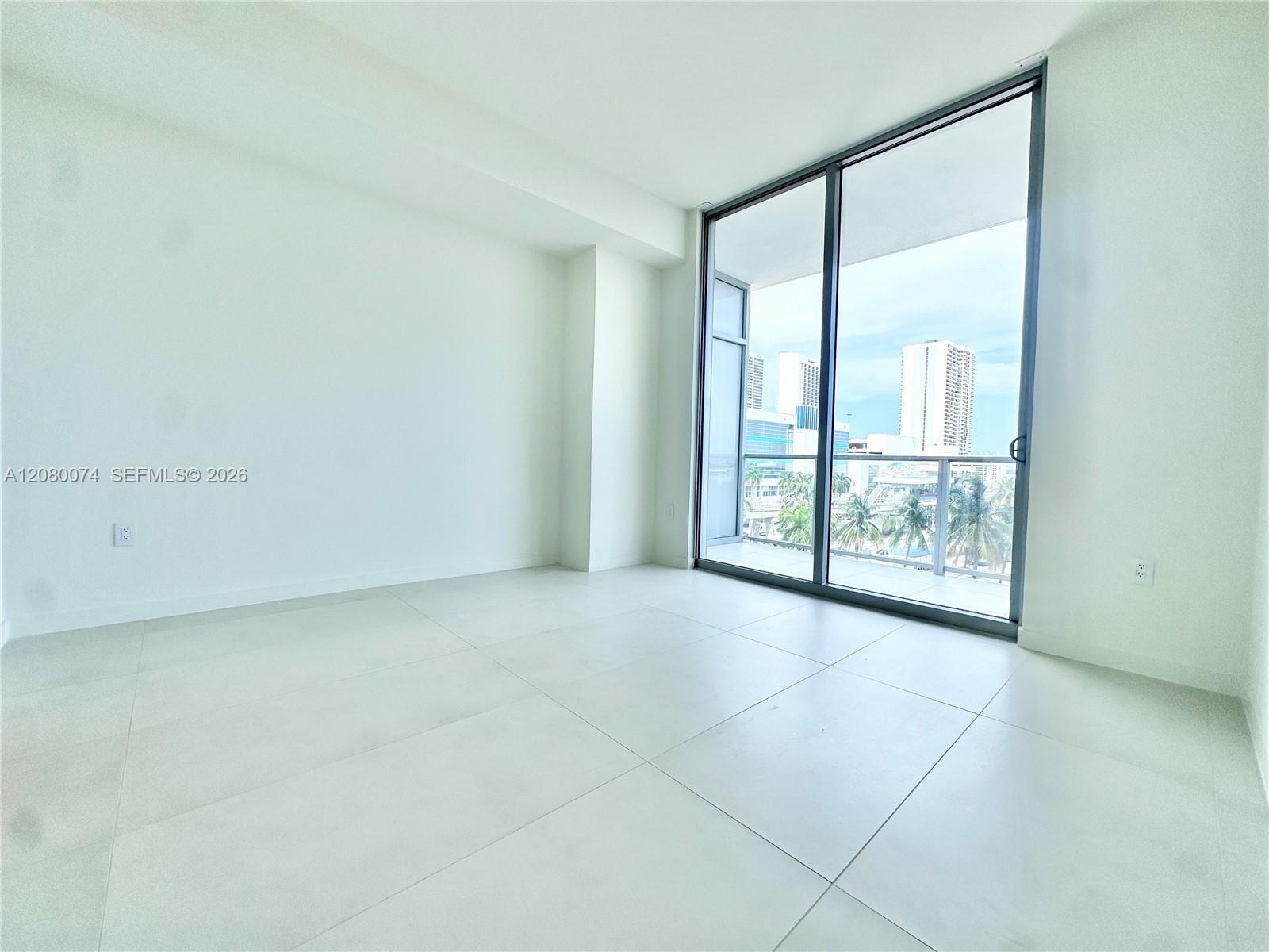 1400 Biscayne Boulevard 409 Property Photo 7
