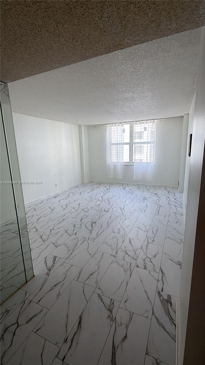 1865 S Ocean Drive 12e Property Photo 3