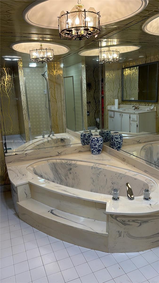 1865 S Ocean Drive 12e Property Photo 9