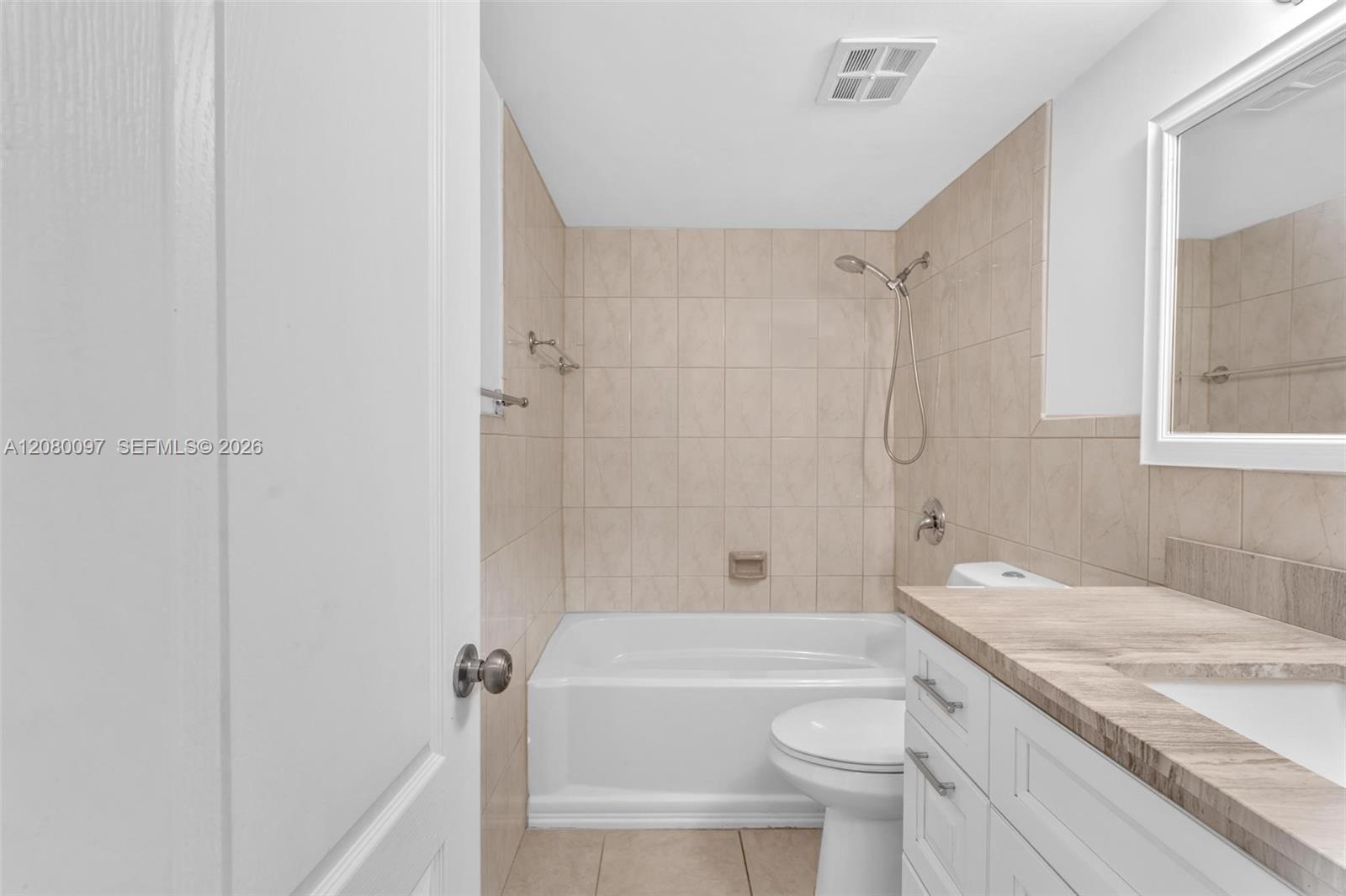580 Egret Drive 102 Property Photo 21