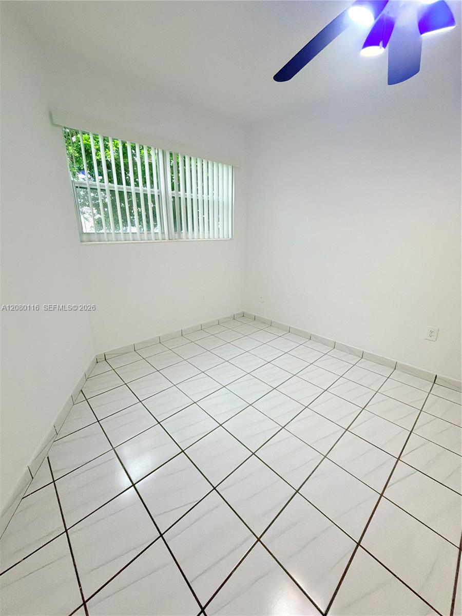 1667 Ne Miami Gardens Drive 144 Property Photo 8
