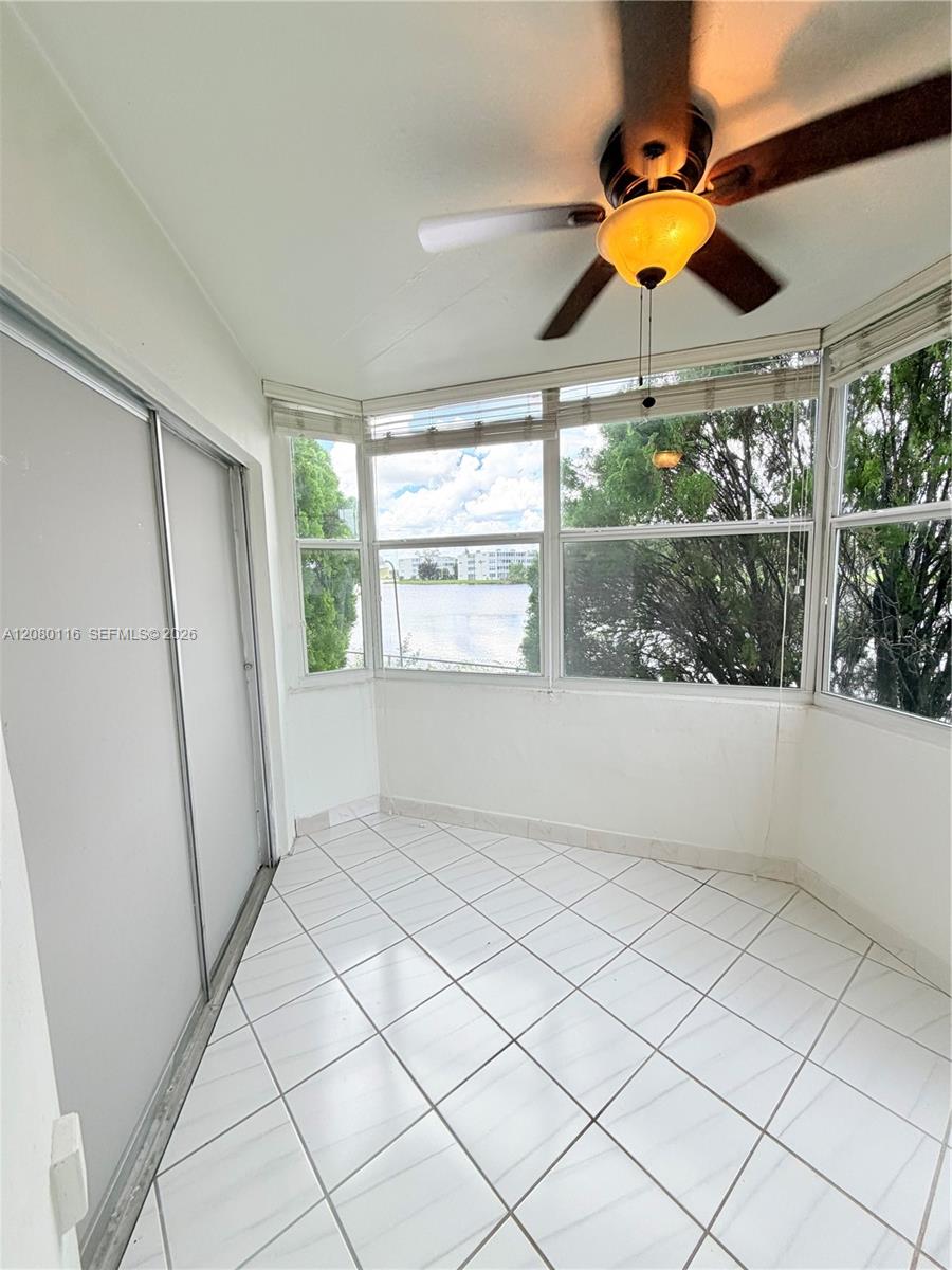 A12080116 Property Photo 12