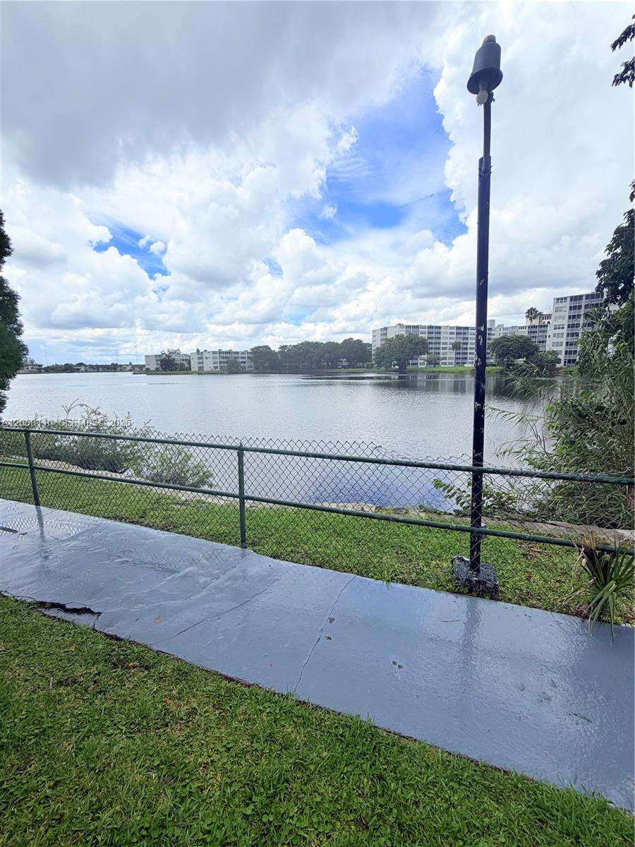 A12080116 Property Photo 18