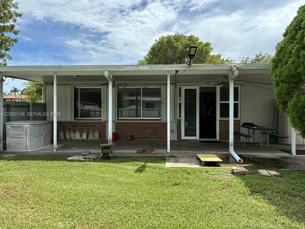 601 Oriole Avenue Property Photo 16