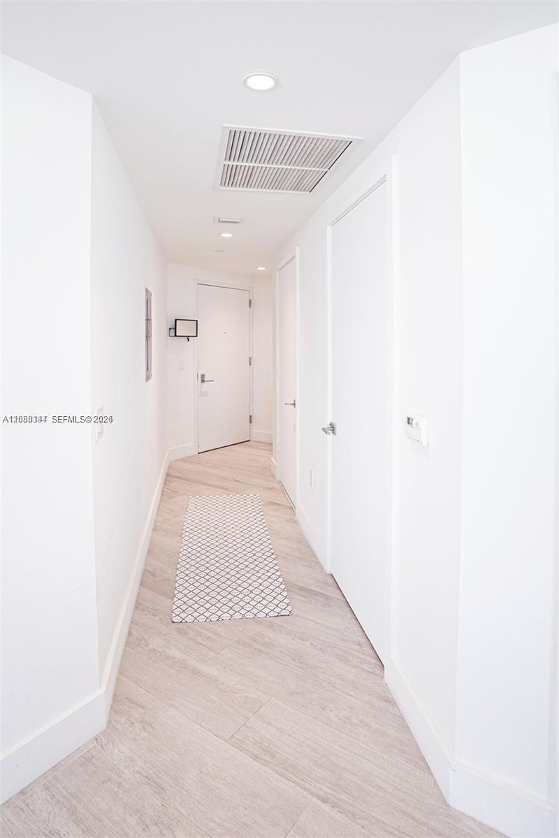 121 Ne 34th Street 2616 Property Photo 10