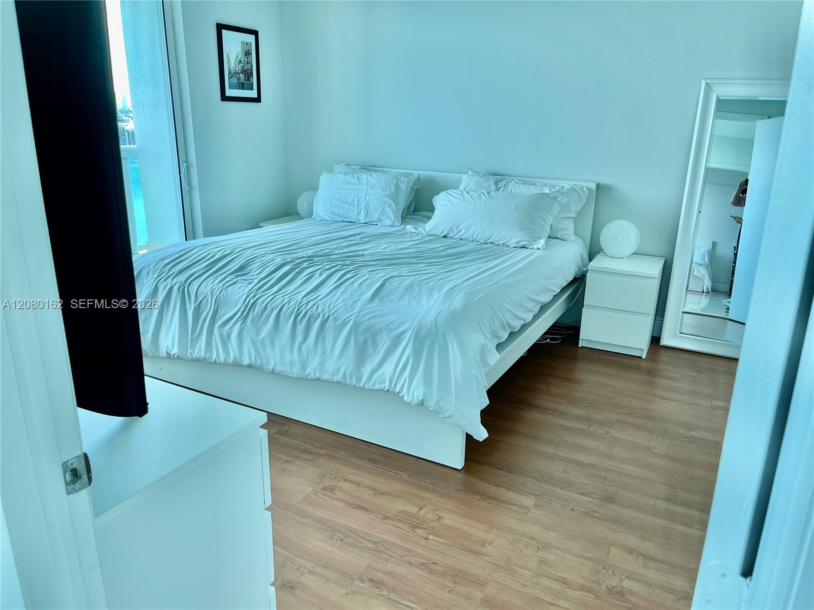 1800 N Bayshore Drive 2507 Property Photo 10