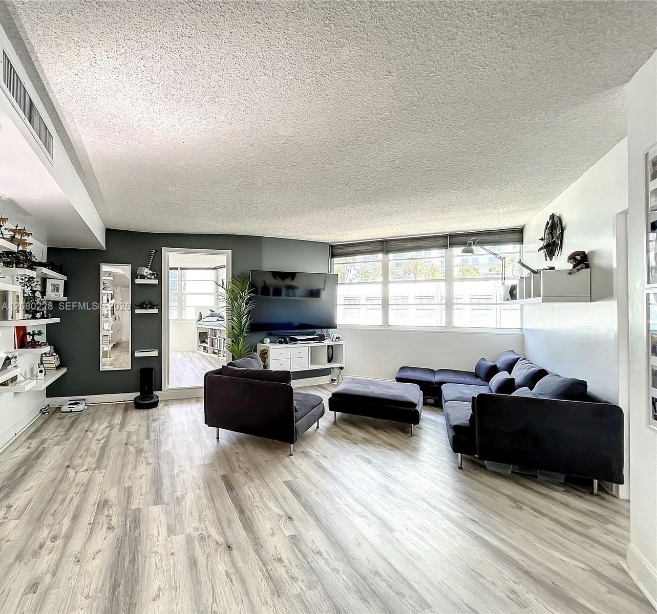999 Brickell Bay Drive 1010 Property Photo 4