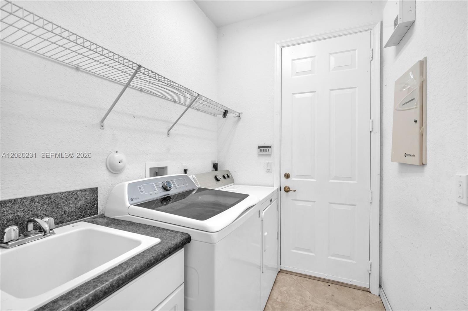 9345 Madewood Court Property Photo 18