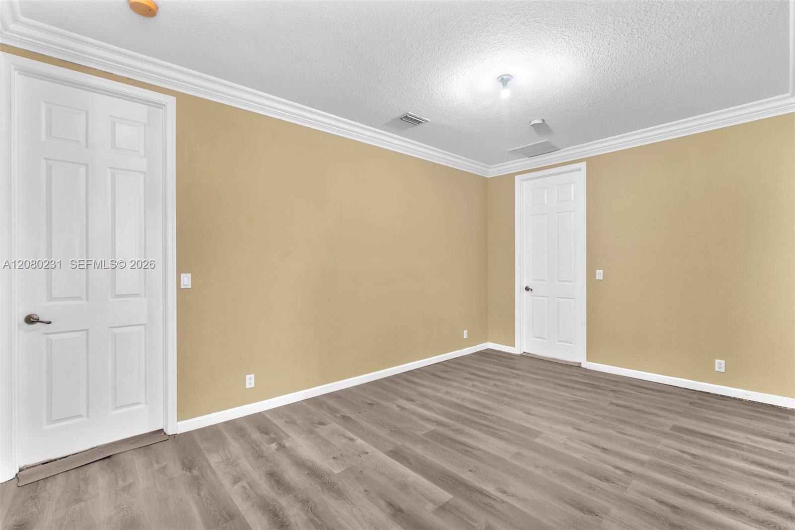 9345 Madewood Court Property Photo 21