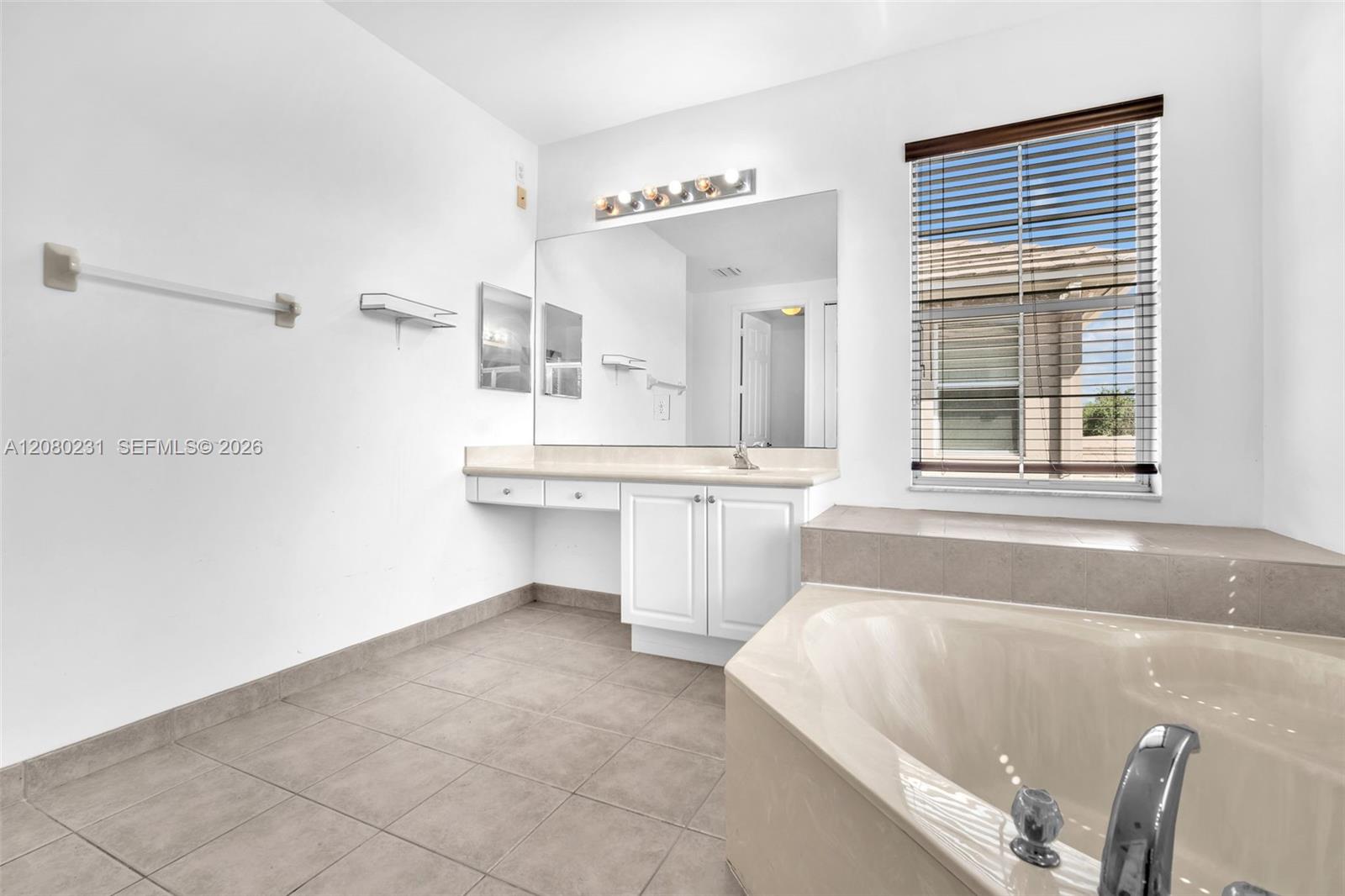 9345 Madewood Court Property Photo 40