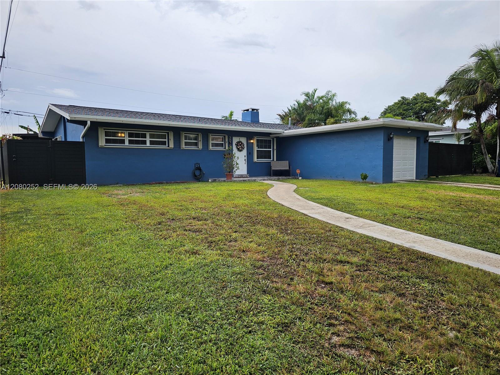 20700 Leeward Lane Property Photo 1