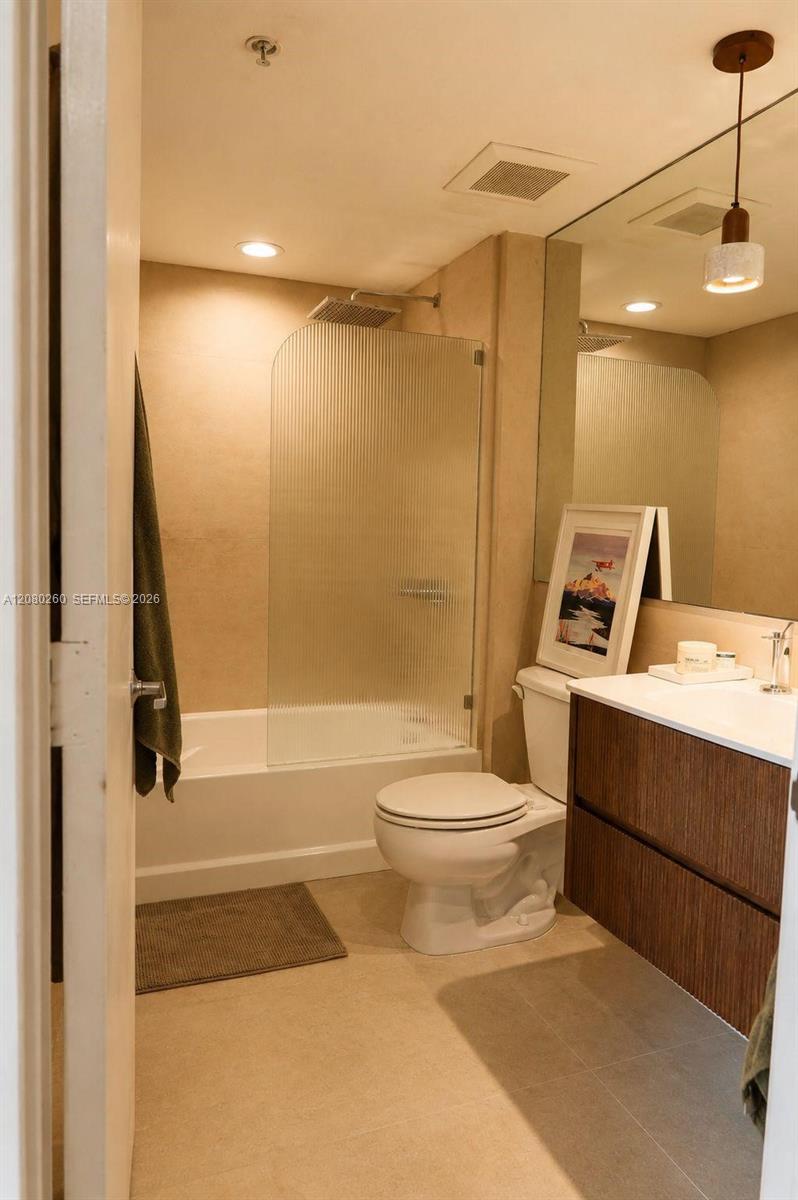 335 S Biscayne Boulevard 3901 Property Photo 15