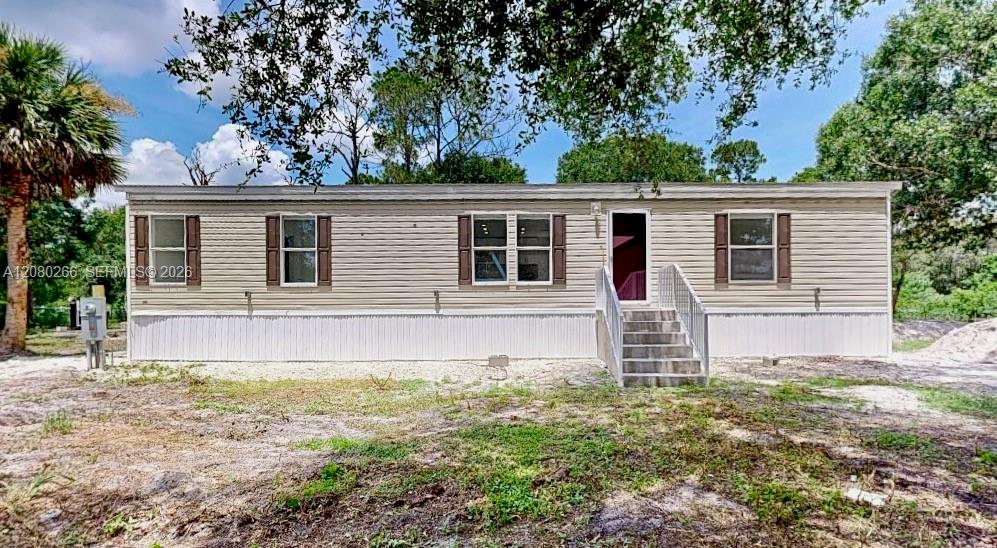 720 N Riverside Street 0 Property Photo 1