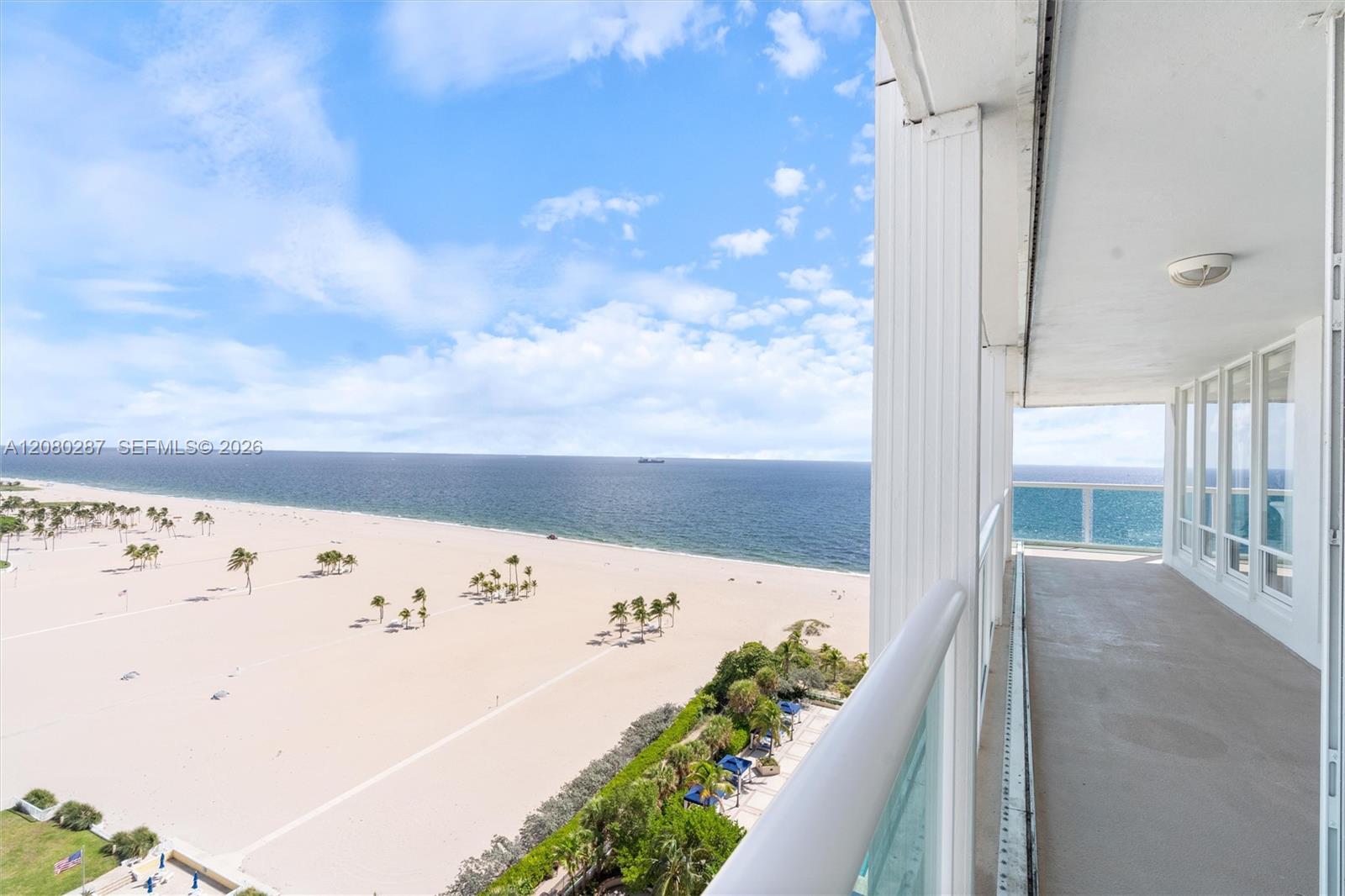 2100 S Ocean Lane 1512 Property Photo 10