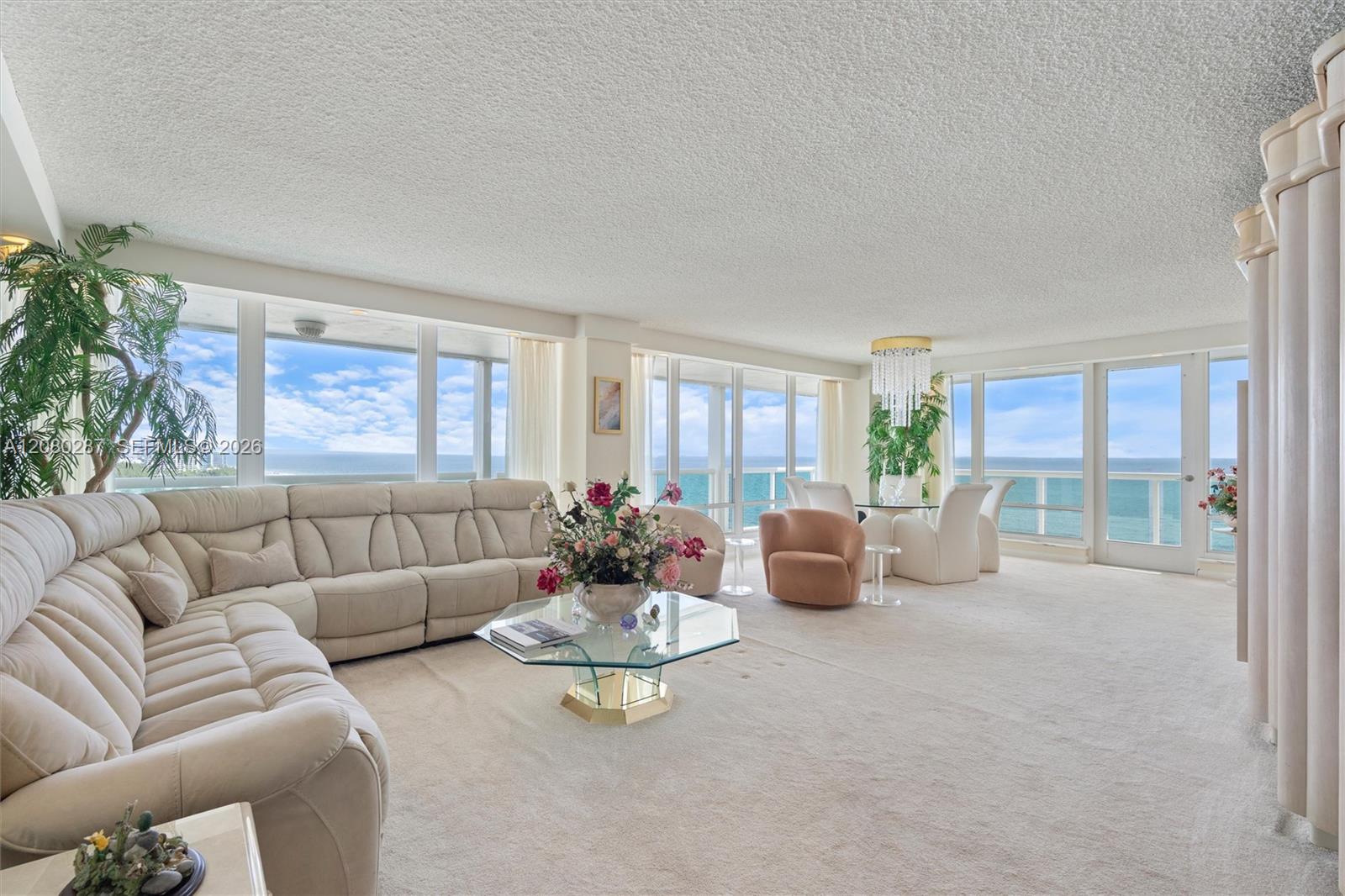 2100 S Ocean Lane 1512 Property Photo 14