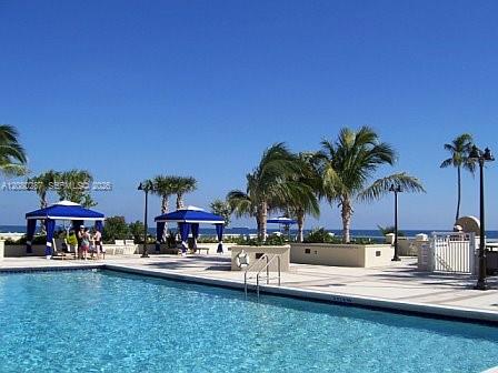 2100 S Ocean Lane 1512 Property Photo 52