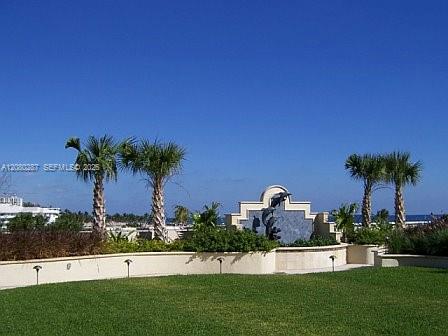 2100 S Ocean Lane 1512 Property Photo 57