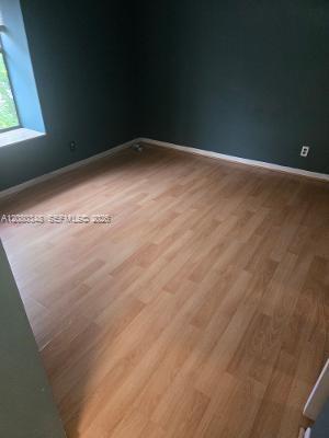 A12080348 Property Photo 7