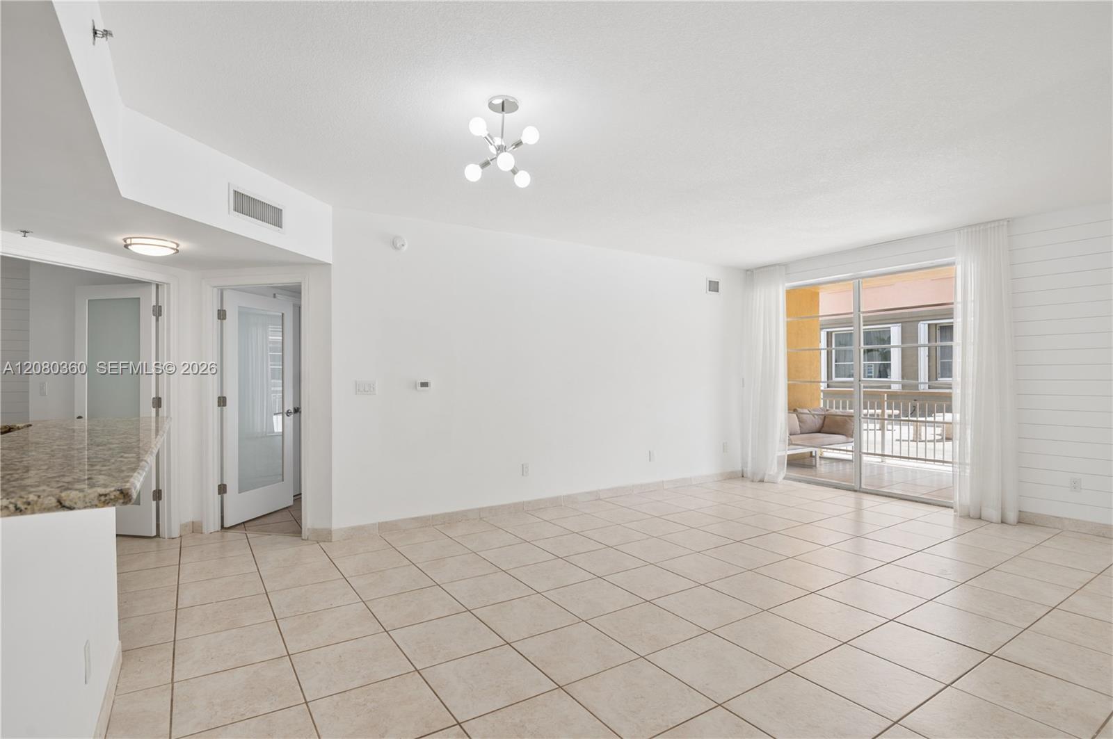 145 Jefferson Avenue 417 Property Photo 2