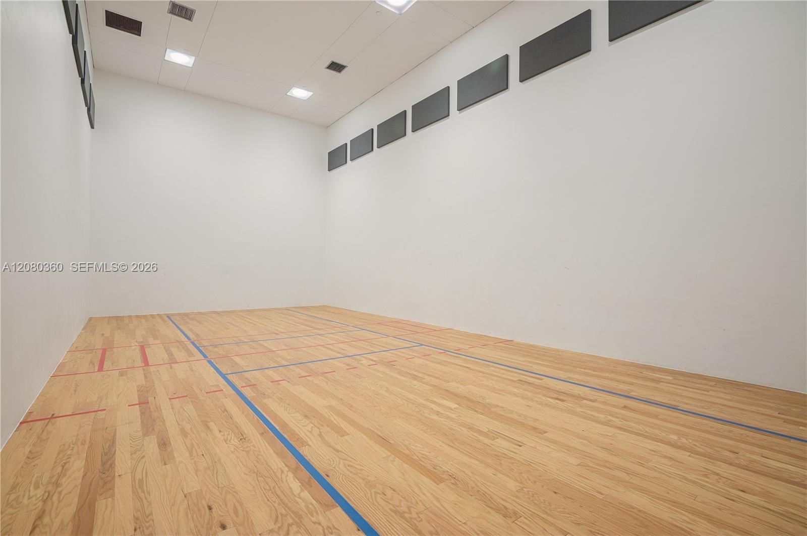 145 Jefferson Avenue 417 Property Photo 14