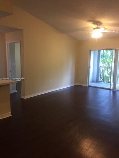 A12080368 Property Photo 3