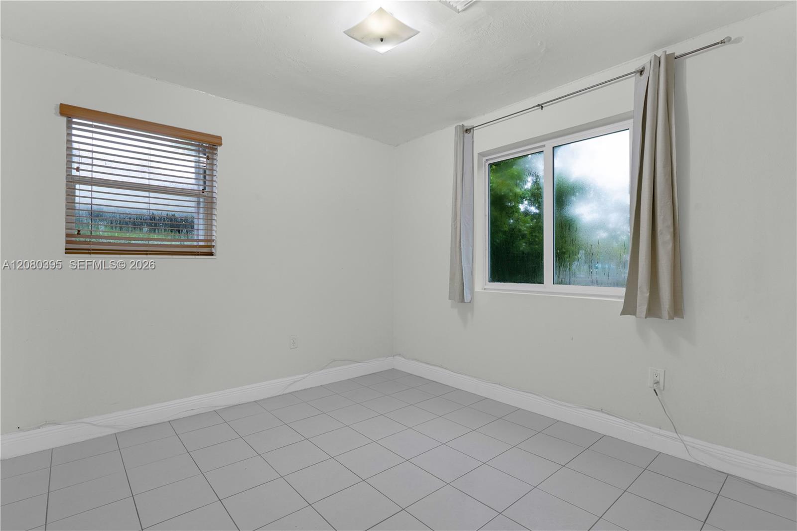 9441 Sw 27th Drive Property Photo 6